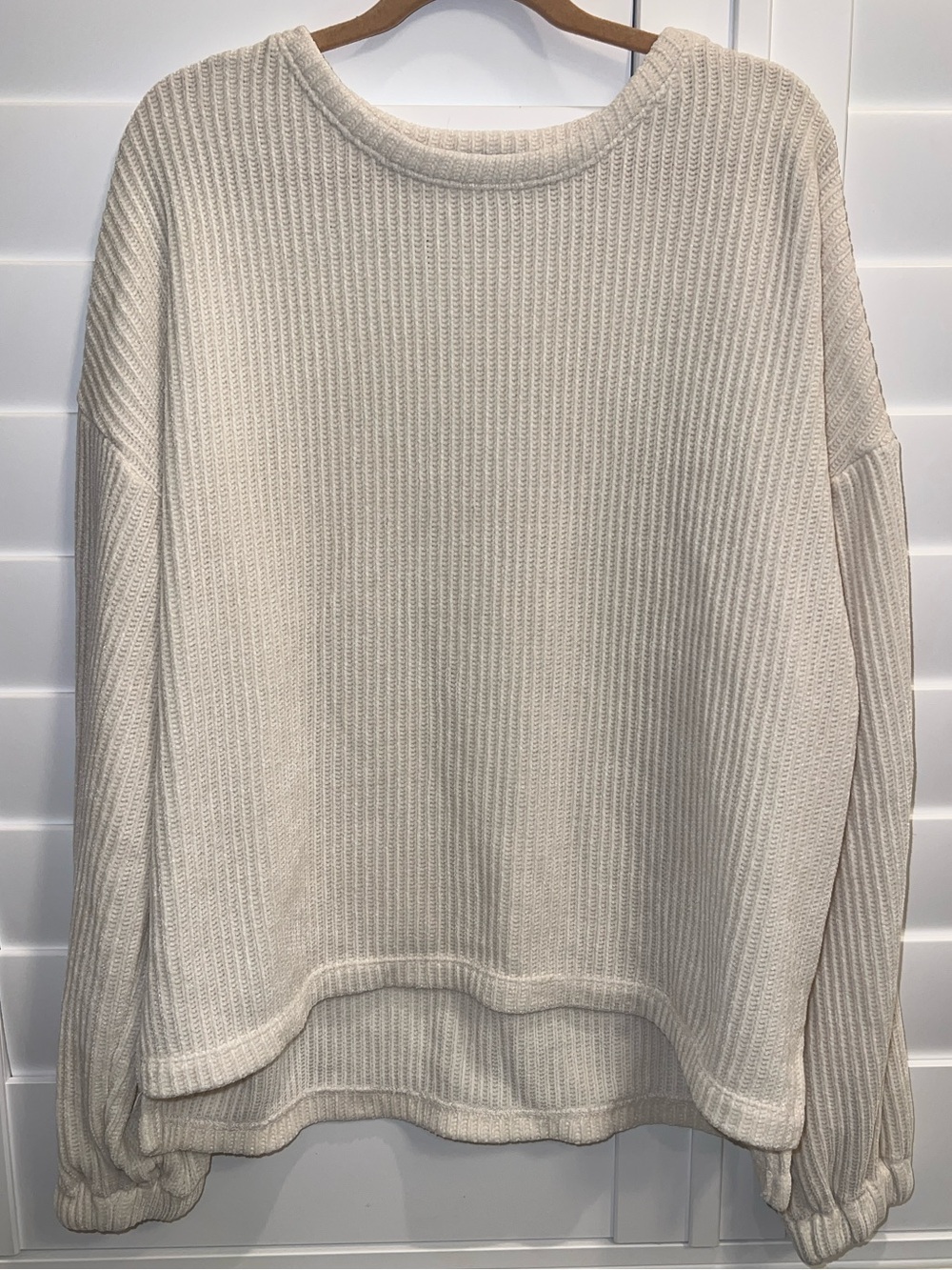Old Navy Cream Ribbed Crewneck Sweater